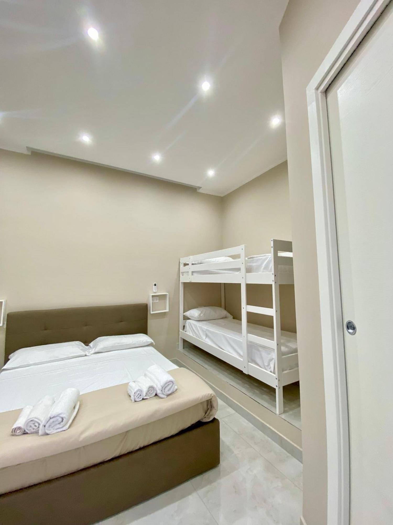 Royal Dream Nápoles Exterior foto